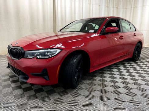 Used 2020 BMW 330i xDrive Sedan w/ Convenience Package AWD/4WD image 16