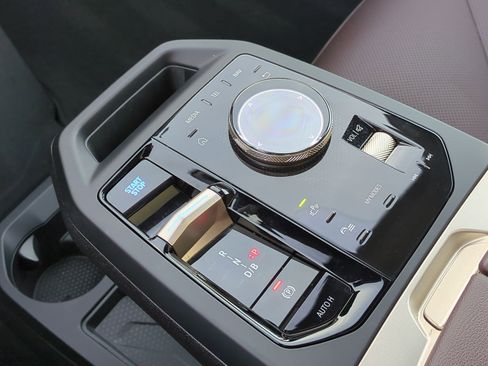 Certified 2024 BMW iX xDrive50 w/ Convenience Package image 26