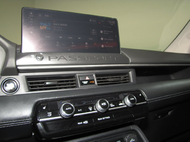 Certified 2026 Honda Passport RTL image 30