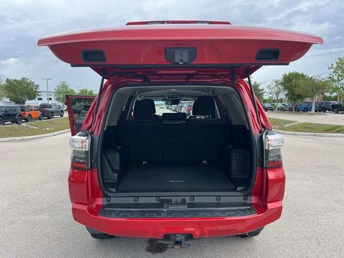 Used 2021 Toyota 4Runner SR5 RWD image 36