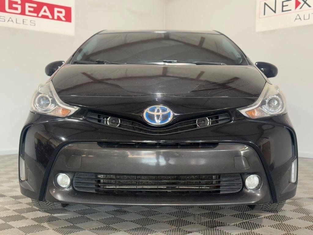 Used 2015 Toyota Prius V Five FWD image 4