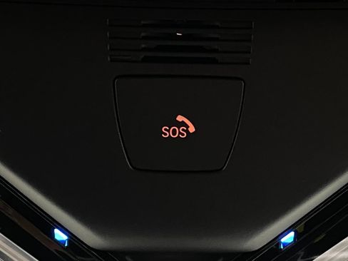 New 2026 BMW X5 xDrive50e image 30