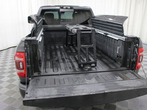 Used 2023 RAM 2500 Limited AWD/4WD image 26