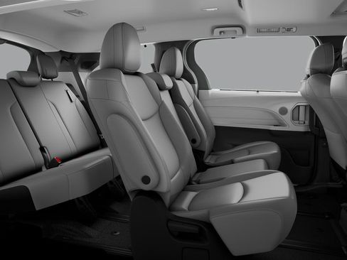 New 2026 Toyota Sienna XLE FWD image 2