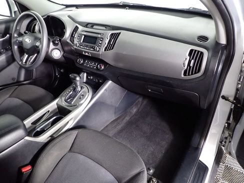 Used 2014 Kia Sportage LX image 32