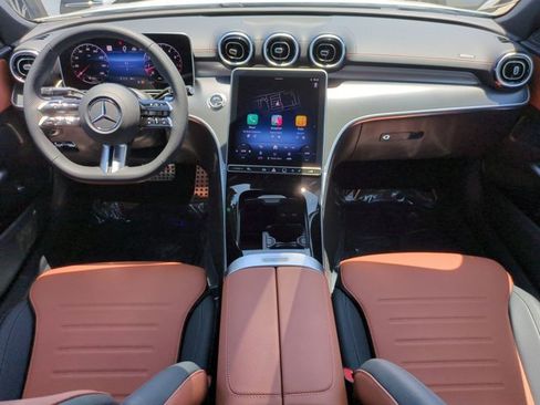 Used 2025 Mercedes-Benz C 300 Sedan image 14