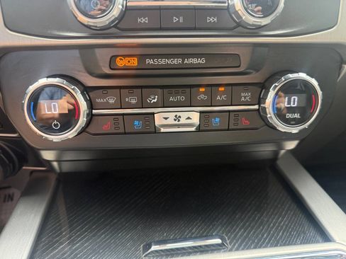 Used 2022 Ford F250 Platinum AWD/4WD image 15