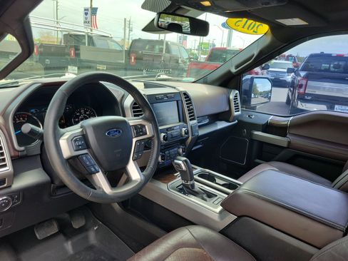 Used 2015 Ford F150 Platinum w/ Equipment Group 701A Luxury image 7