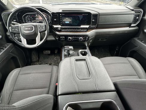 Used 2022 GMC Sierra 1500 Elevation image 15
