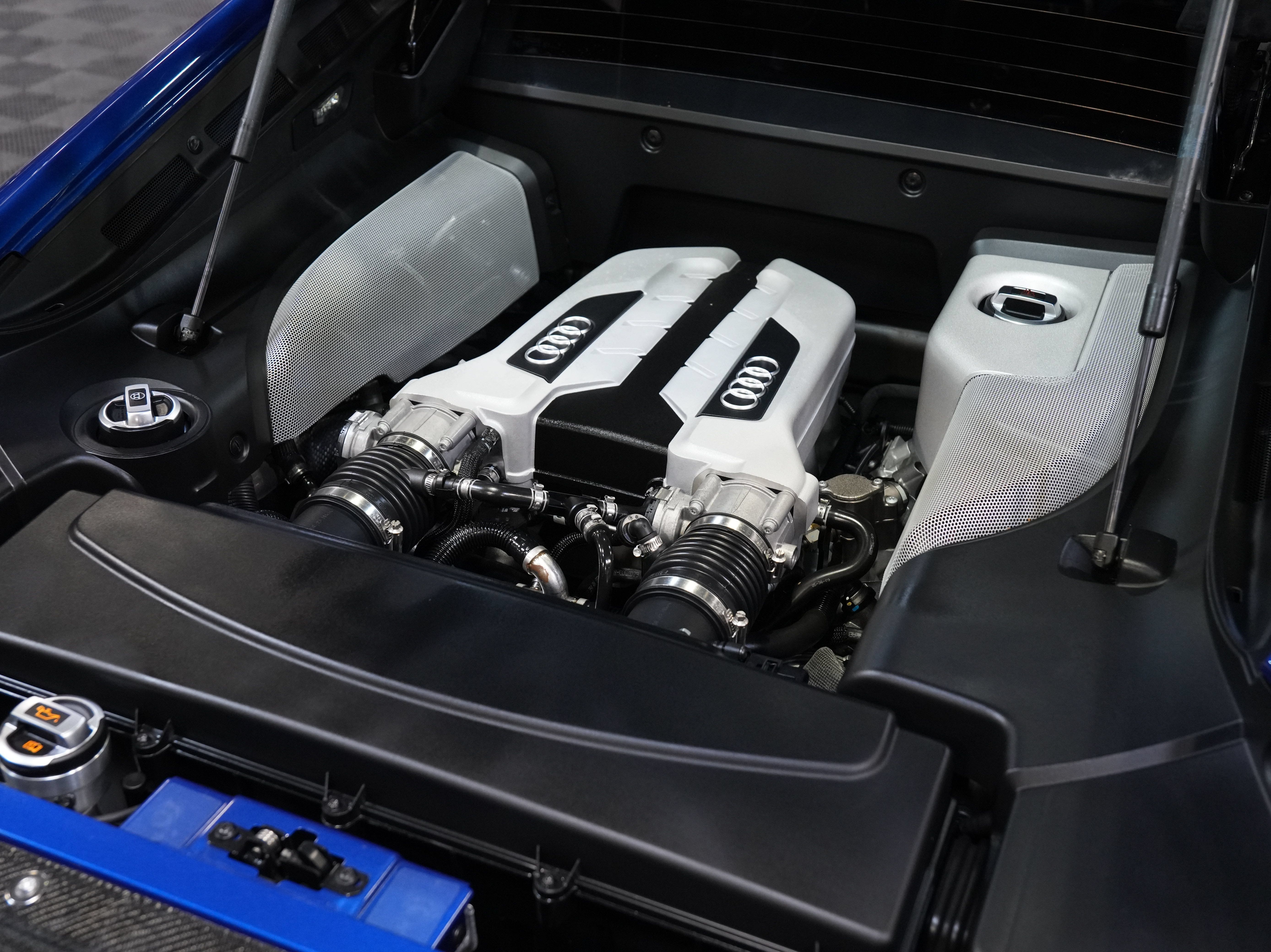 Used 2010 Audi R8 V8 AWD/4WD image 47