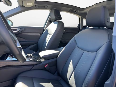 Used 2025 Audi A5 2.0T Premium w/ Convenience Package image 11