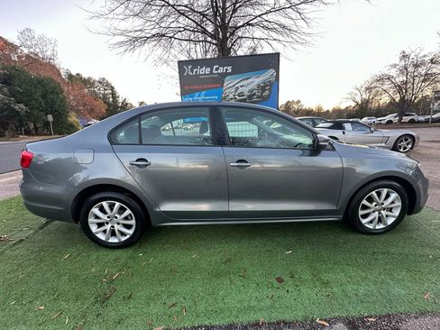 Used 2012 Volkswagen Jetta SE image 8