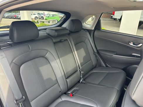 Used 2023 Hyundai Kona Limited w/ Cargo Package FWD image 34