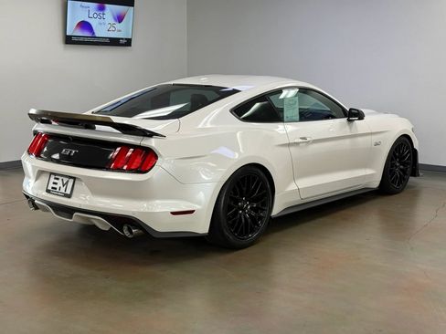 Used 2017 Ford Mustang GT Premium image 10