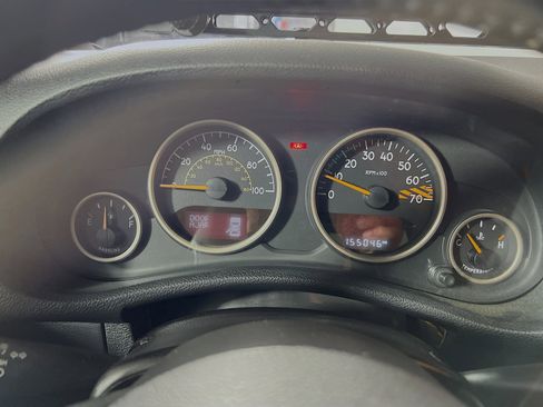 Used 2016 Jeep Wrangler Unlimited Sahara image 21