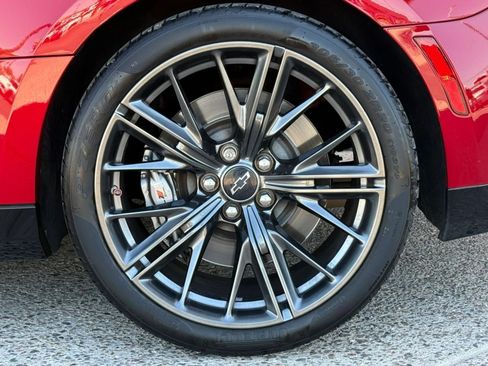 Used 2021 Chevrolet Camaro ZL1 RWD image 27