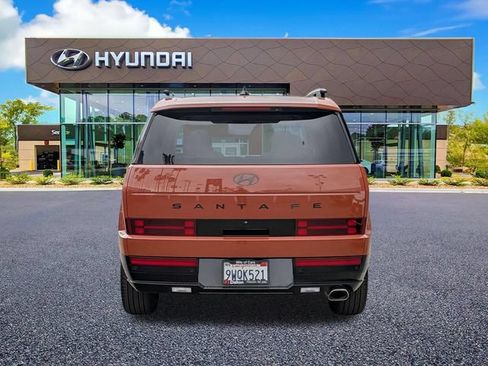 Used 2025 Hyundai Santa Fe Calligraphy FWD image 3