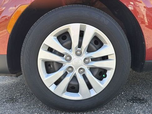 Certified 2023 Kia Soul LX FWD image 10