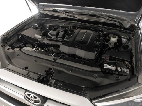 Used 2016 Toyota 4Runner Limited image 50