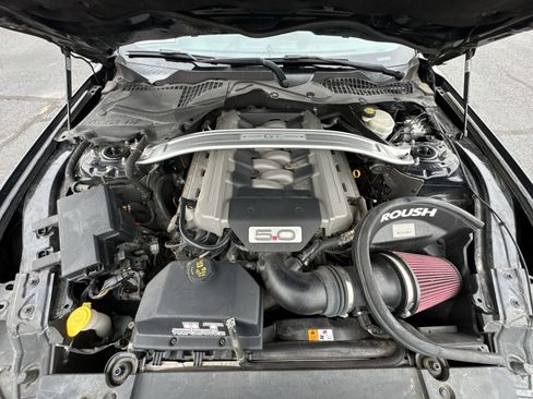 Used 2016 Ford Mustang GT Premium w/ Equipment Group 401A image 26