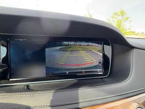 Used 2014 Mercedes-Benz S 550 Sedan w/ Sport Package Plus One image 14