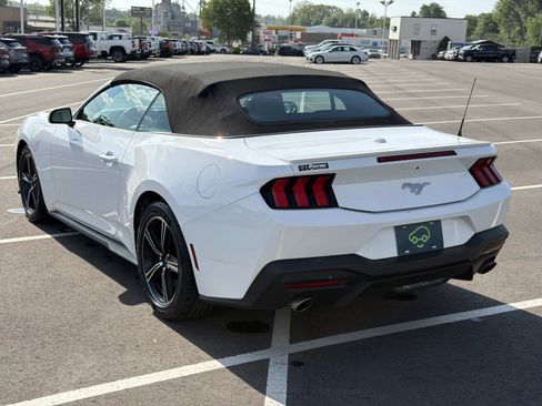Used 2024 Ford Mustang Premium RWD image 17