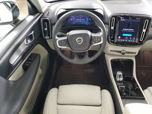 Certified 2026 Volvo XC40 B5 Plus w/ Protection Package Premier AWD/4WD image 16