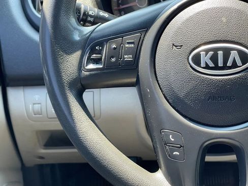 Used 2013 Kia Forte EX image 26