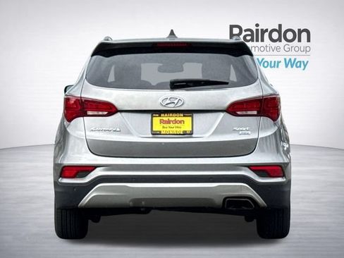 Used 2017 Hyundai Santa Fe Sport w/ 2.4L Tech Package 04 AWD/4WD image 5