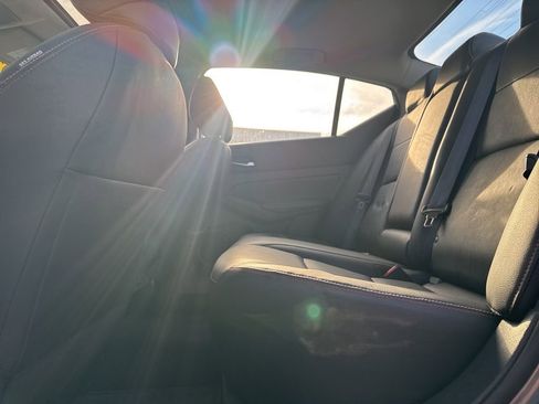 Used 2024 Nissan Altima 2.5 SR w/ SR Premium Package image 34