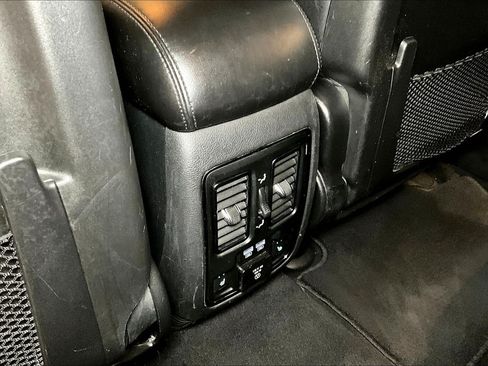 Used 2019 Dodge Durango GT AWD/4WD image 11