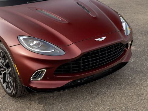 Used 2021 Aston Martin DBX AWD/4WD image 7