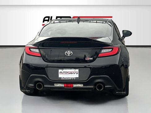 Used 2023 Toyota GR86 Premium RWD image 6