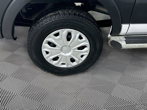Used 2025 Ford Transit 250 Low Roof w/ Exterior Upgrade Package RWD image 25