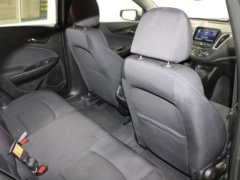 Used 2023 Chevrolet Malibu LT image 30