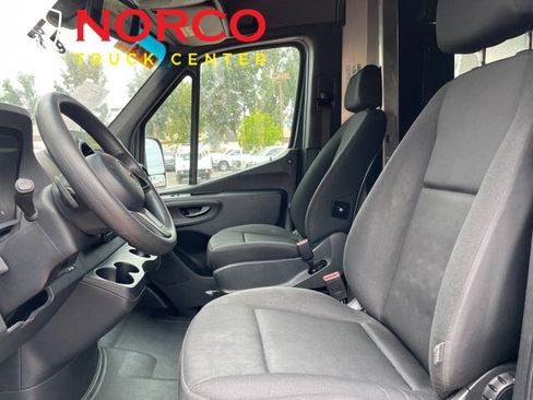 Used 2019 Mercedes-Benz Sprinter 144 image 13
