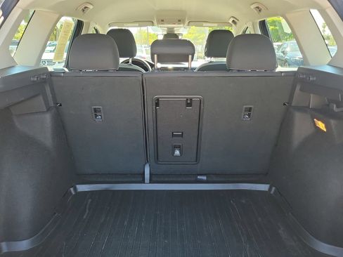 Used 2023 Volkswagen Taos S image 8