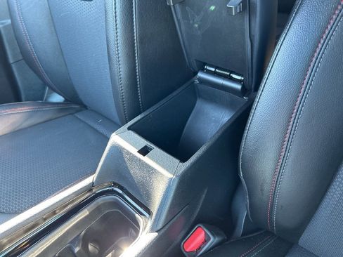 Used 2024 Jeep Compass Trailhawk w/ Trailhawk Convenience Group image 31