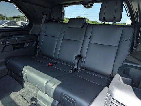 Used 2023 Toyota Sequoia Platinum AWD/4WD image 27