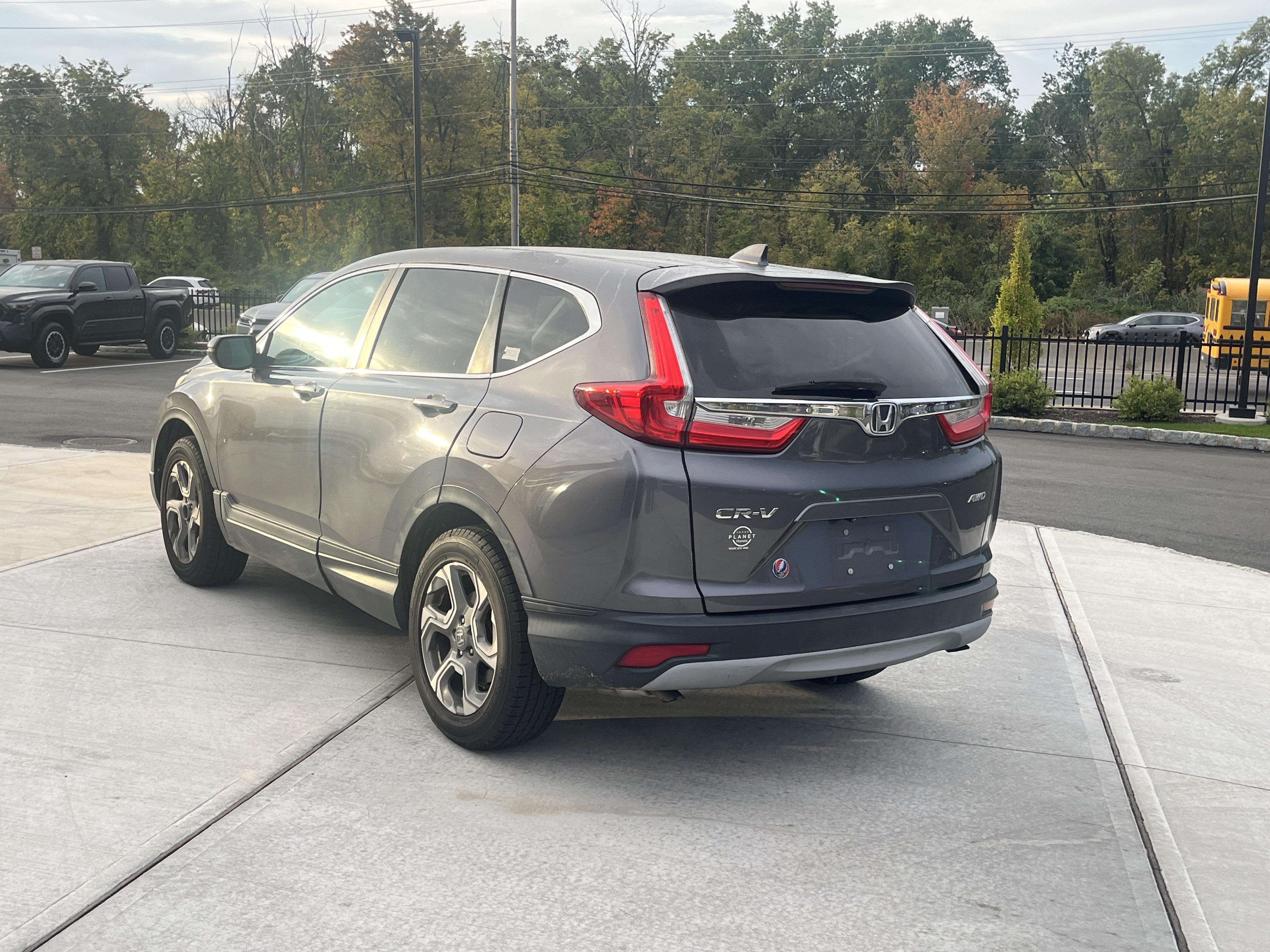 Used 2017 Honda CR-V EX-L image 3