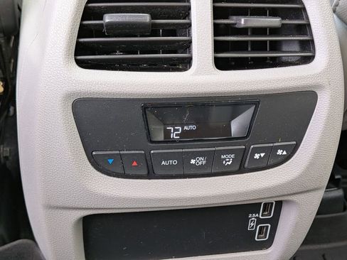 Used 2022 Honda Pilot EX-L image 27