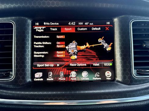 Used 2016 Dodge Charger SRT image 17