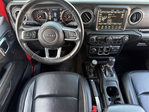 Used 2020 Jeep Gladiator Overland image 12