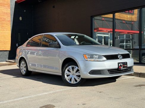 Used 2012 Volkswagen Jetta S image 6