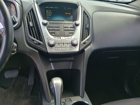 Used 2015 Chevrolet Equinox LT w/ Driver Convenience Package FWD image 9