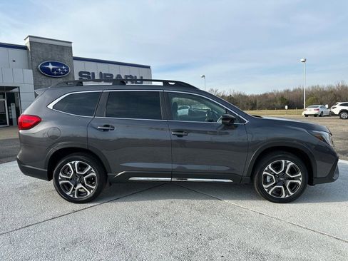 New 2026 Subaru Ascent Limited image 8