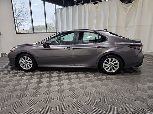 Used 2023 Toyota Camry LE FWD image 7