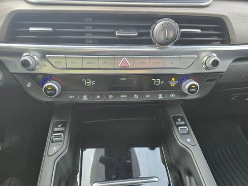 Used 2021 Kia Telluride SX w/ SX Prestige Package image 32