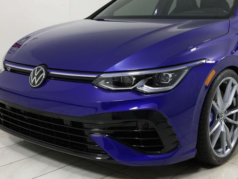 Used 2024 Volkswagen Golf R AWD/4WD image 48