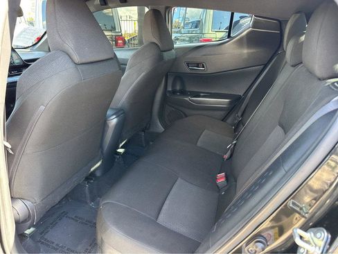 Used 2019 Toyota C-HR LE image 10